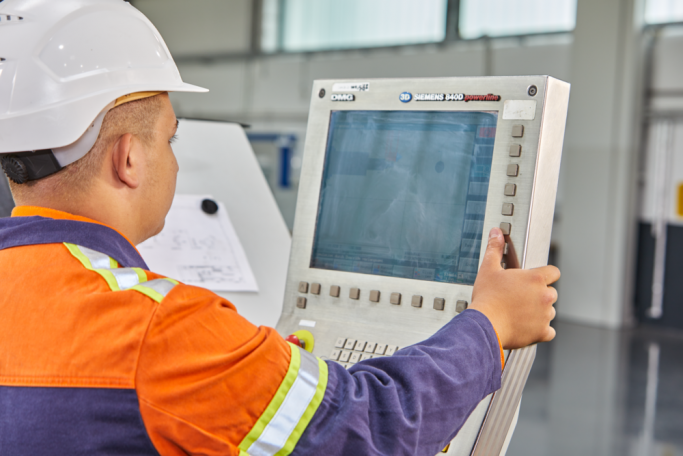 Ausbildung zum Mechatroniker (m/w/d), 1. Bild