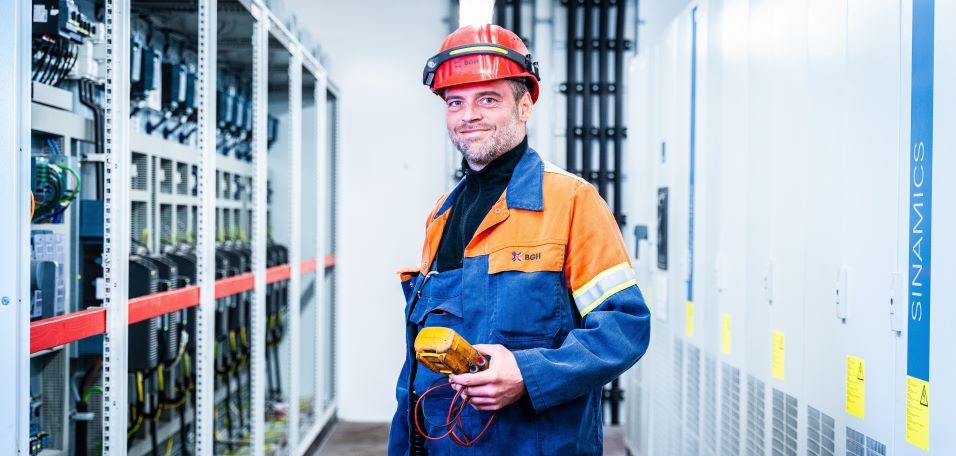Mechatroniker (m/w/d) Betriebstechnik, 1. Bild